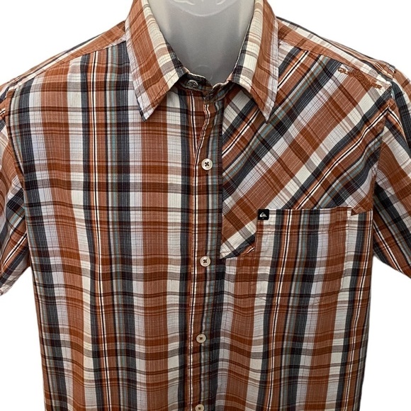 QUIKSILVER Brown Plaid Short Sleeve Collared Shirt Men M Medium - Picture 2 of 9